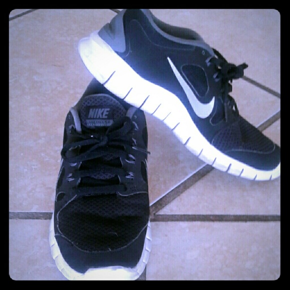 Nike Shoes - Sneakers